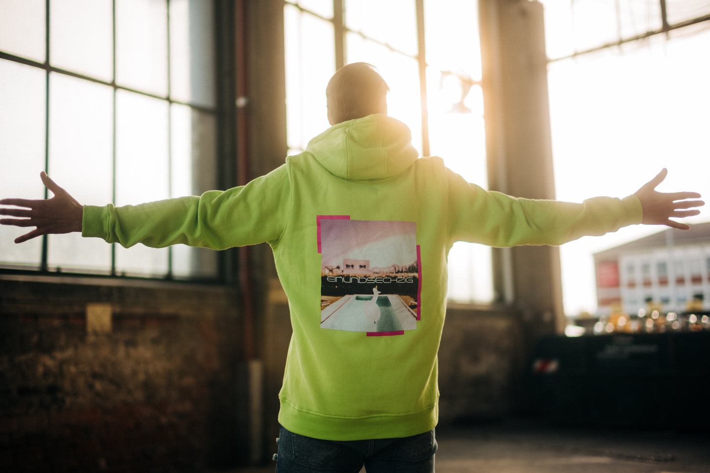 HOODIE FROZEN YELLOW